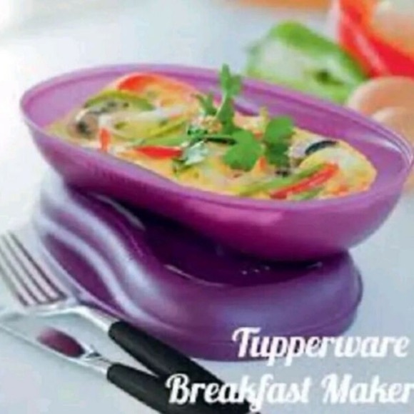 Tupperware Breakfast Maker with Egg Inserts - Picture 2 of 3